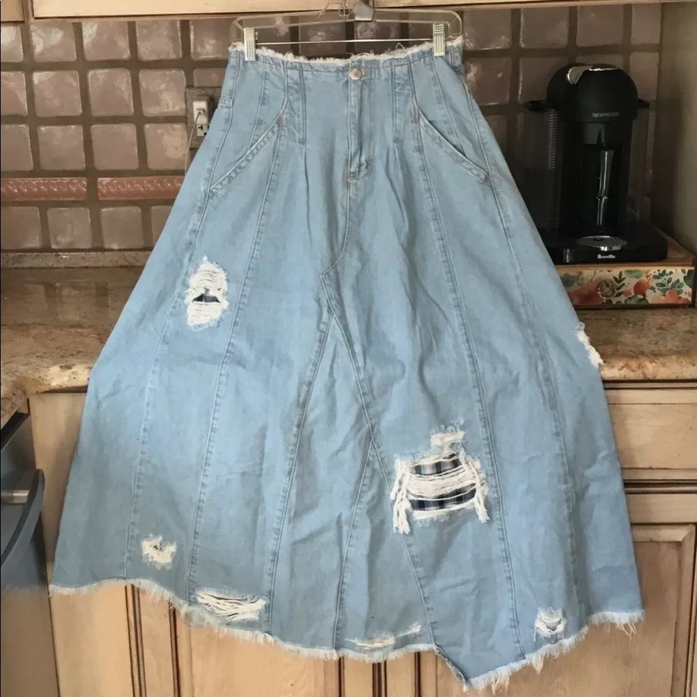 Free People riptide Denim Maxi Midi Skirt Plaid Patched Destroyed Distre… - Picture 3 of 6